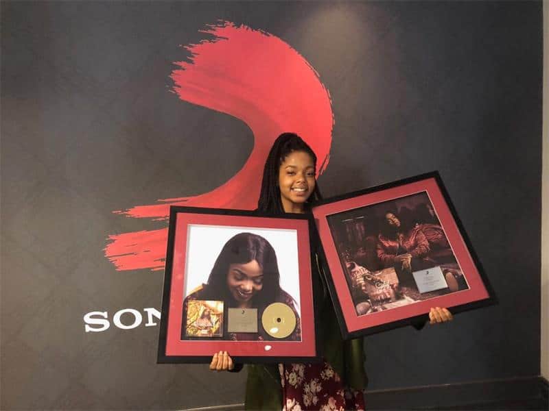 Shekhinah 79337 5